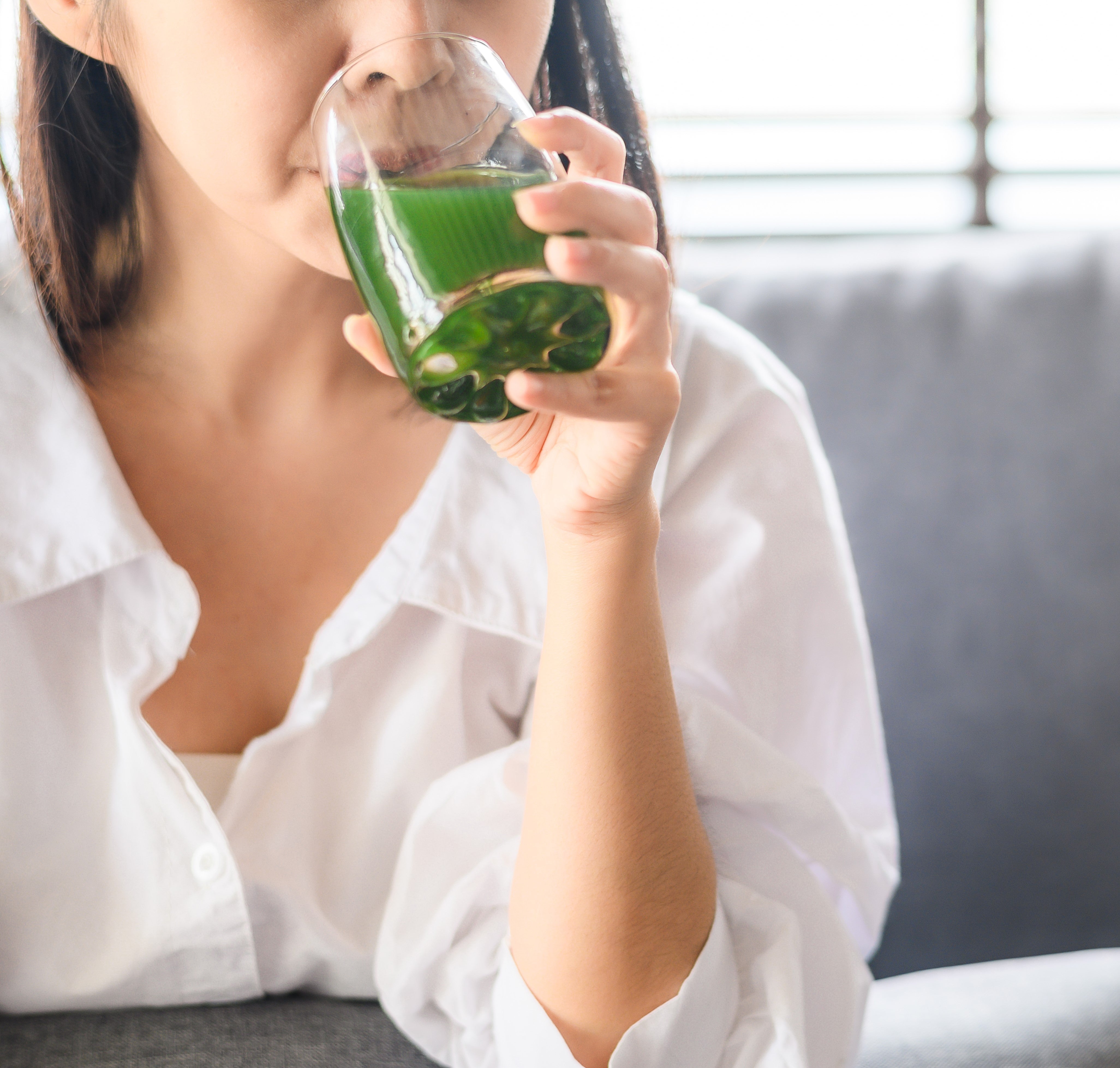 Spirulina During Breastfeeding: Is It Safe? - SimpliiGood