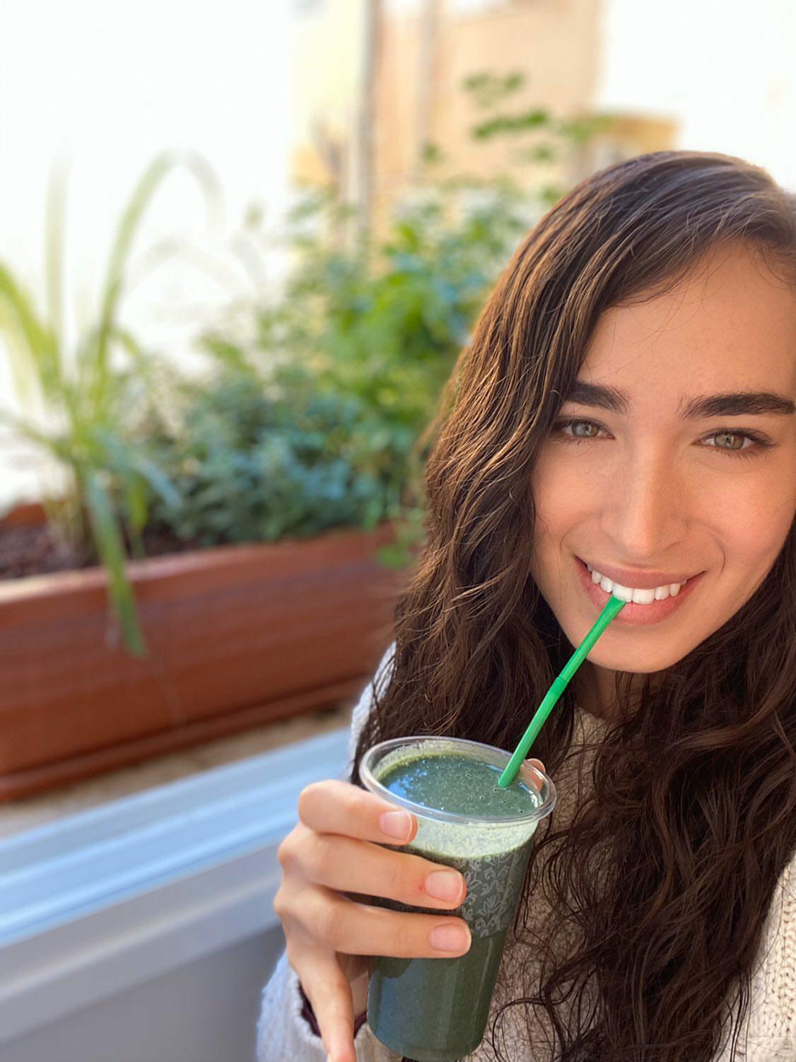 Spirulina Benefits for Women - SimpliiGood